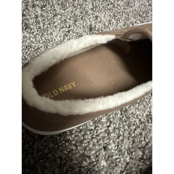 Old Navy Sherpa Lined Woman’s Loafers Size 9 Color Tan - Picture 7 of 9